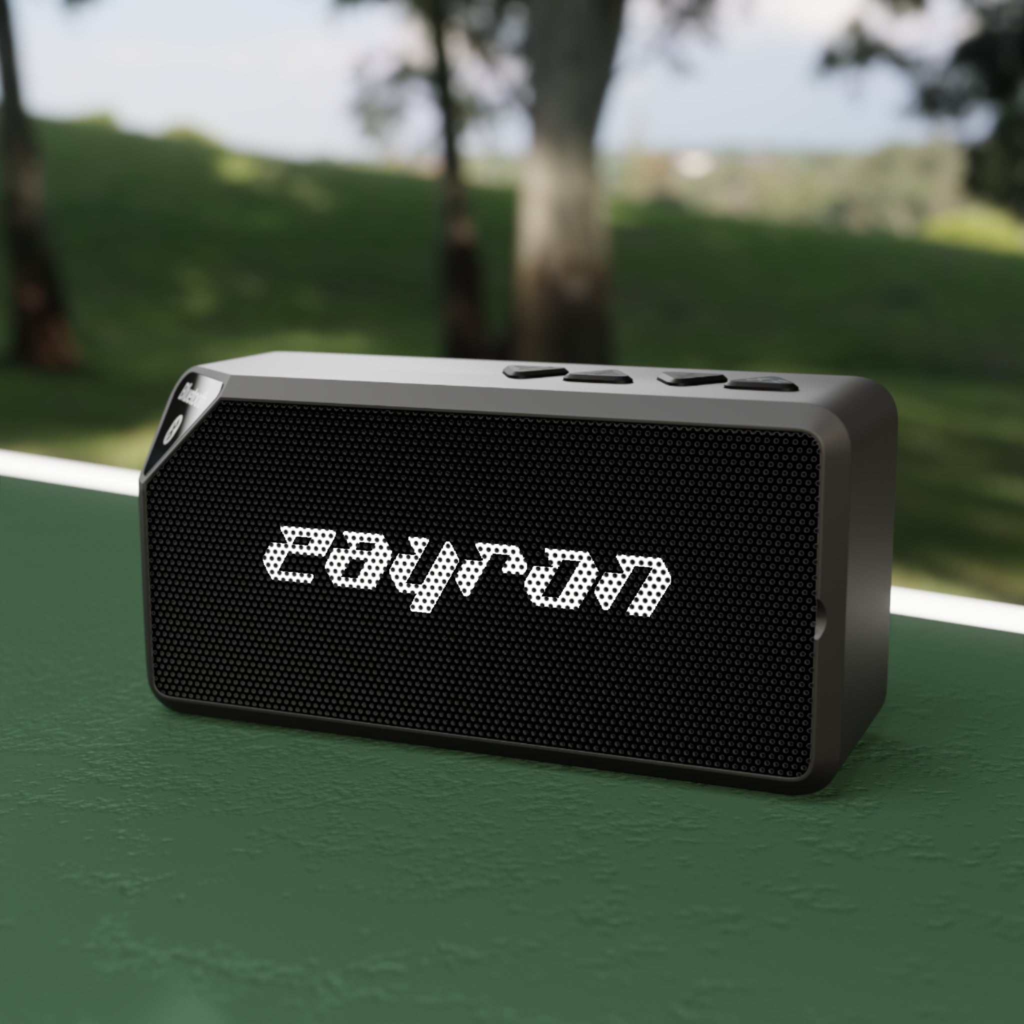 Retro Block Design Portable Speaker (accessory)